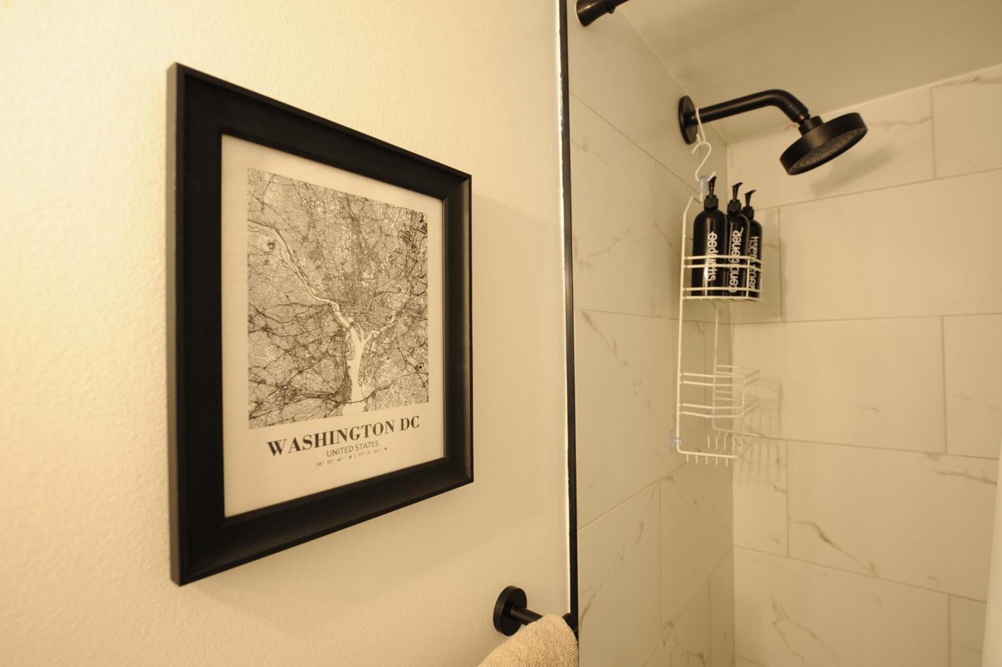 Cherry Blossom Townhouse, Easy Dc Access Вашингтон Экстерьер фото