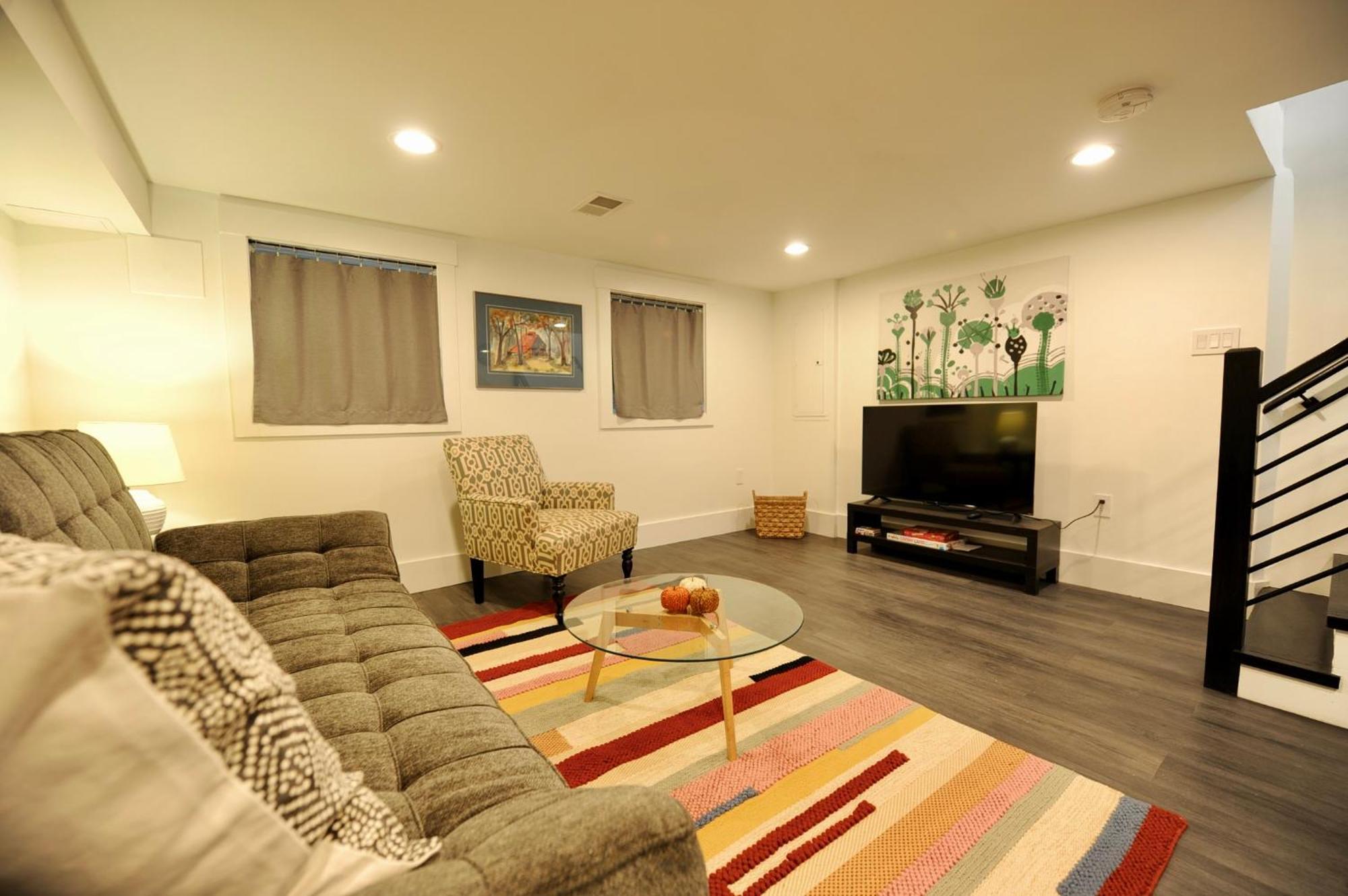 Cherry Blossom Townhouse, Easy Dc Access Вашингтон Экстерьер фото