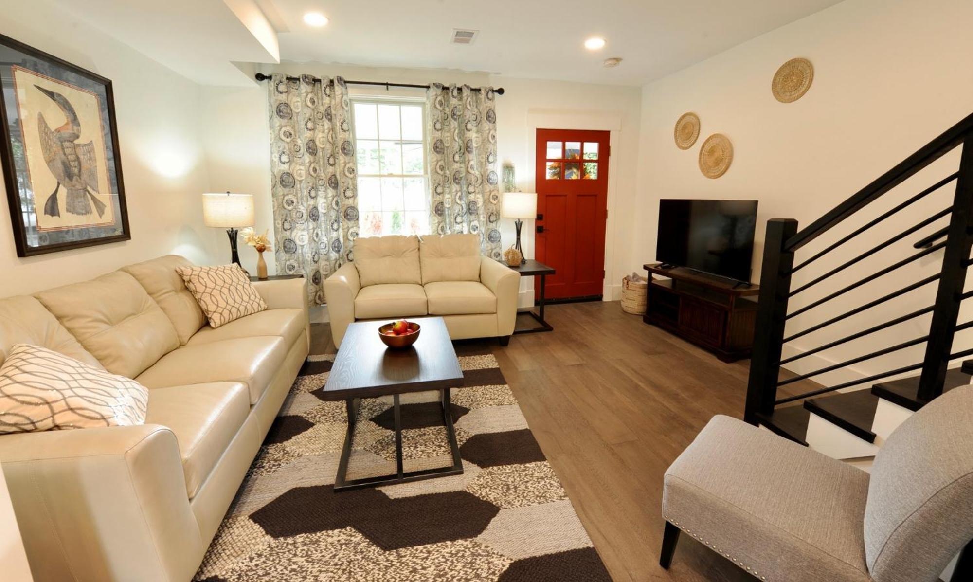 Cherry Blossom Townhouse, Easy Dc Access Вашингтон Экстерьер фото